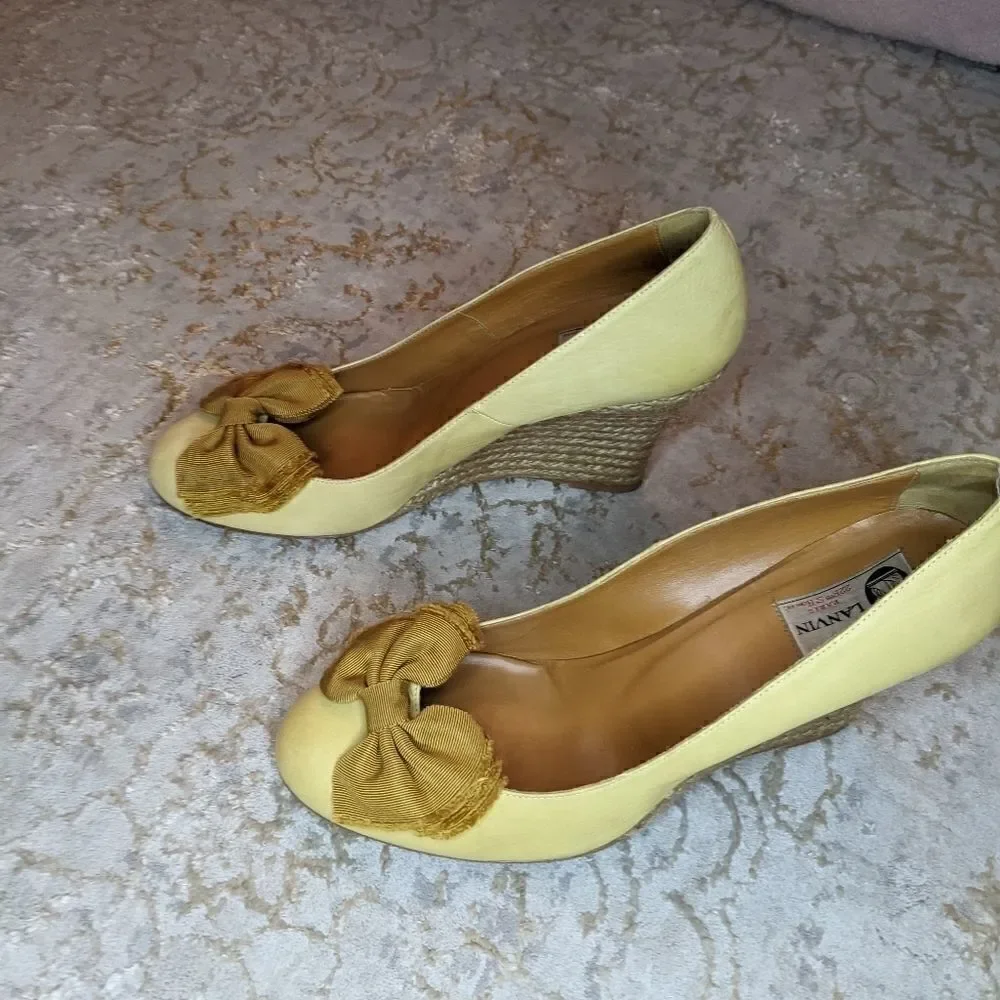 Lanvin yellow leather wedge with mustard b…